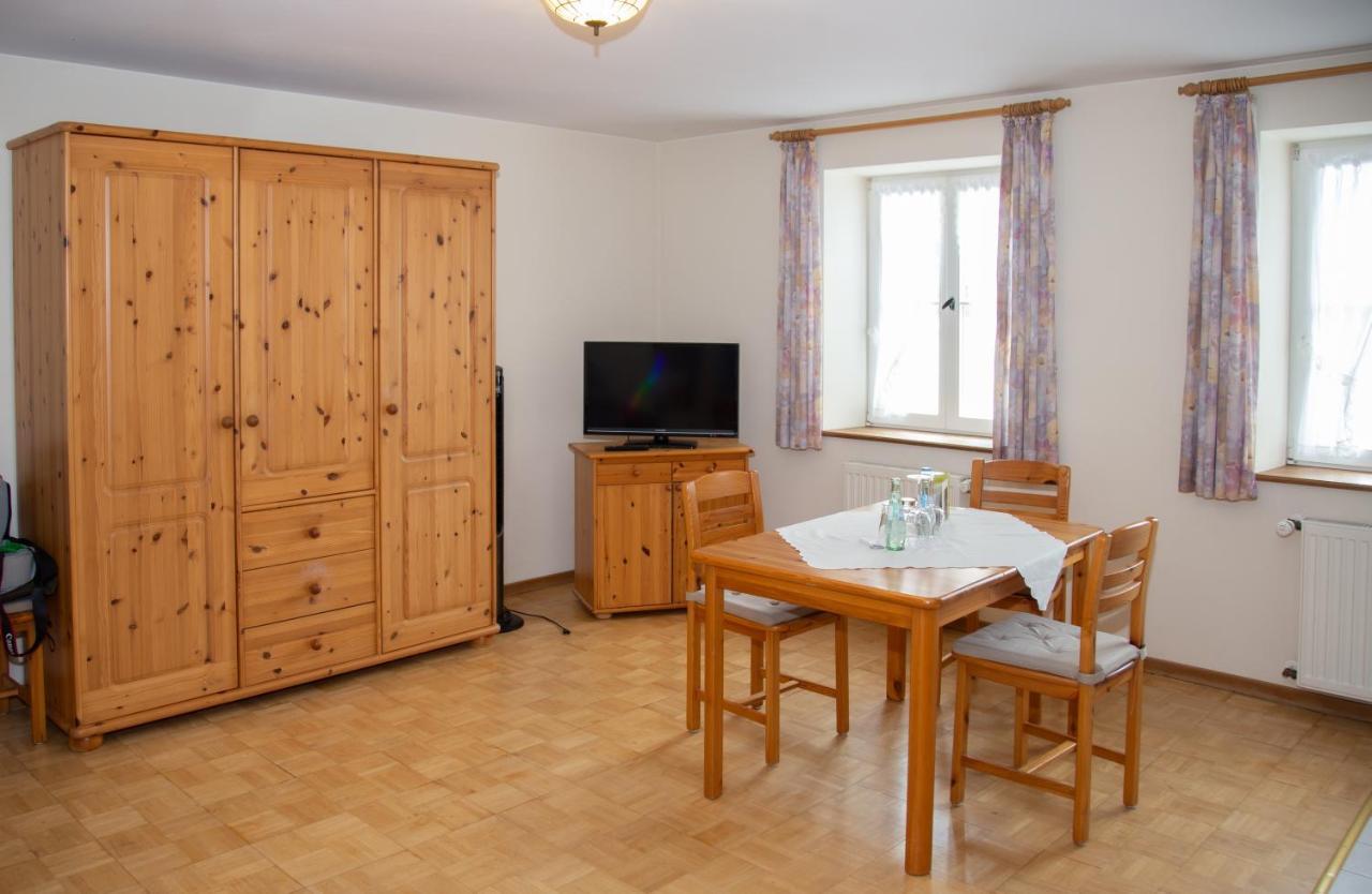 Weinhaus Kurtrierer Hof Hotel Leiwen Ngoại thất bức ảnh