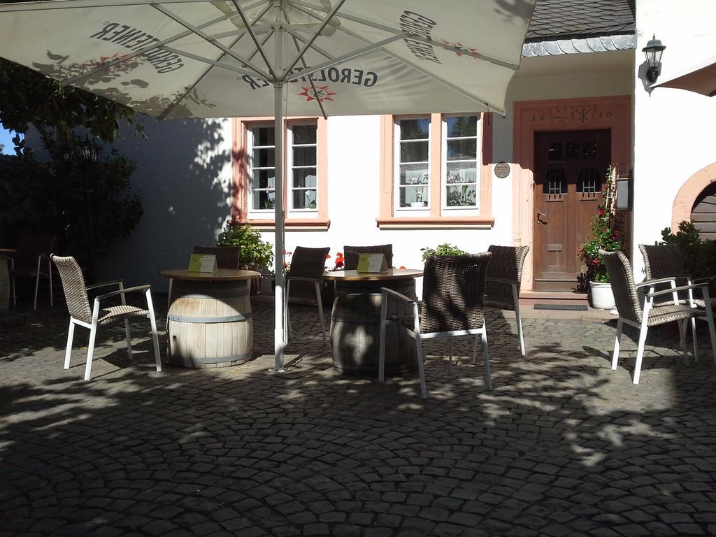Weinhaus Kurtrierer Hof Hotel Leiwen Ngoại thất bức ảnh